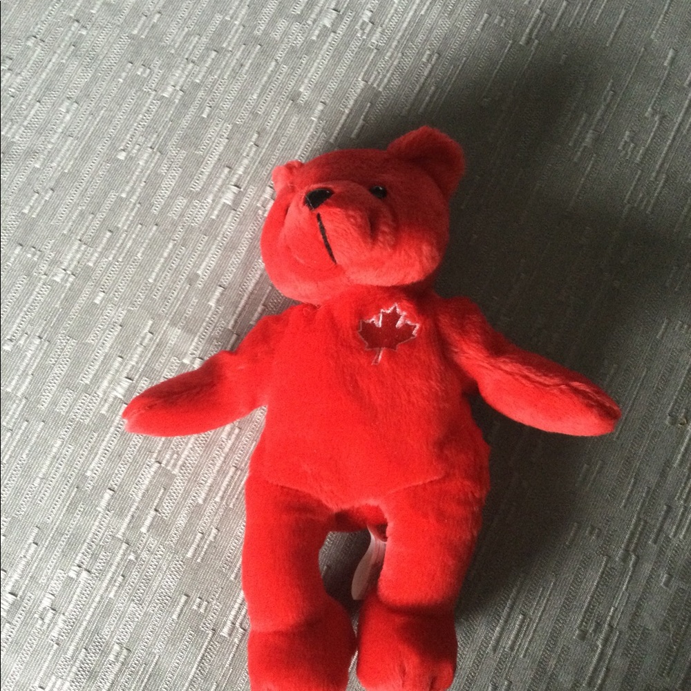 CLEARANCE Canada Bear